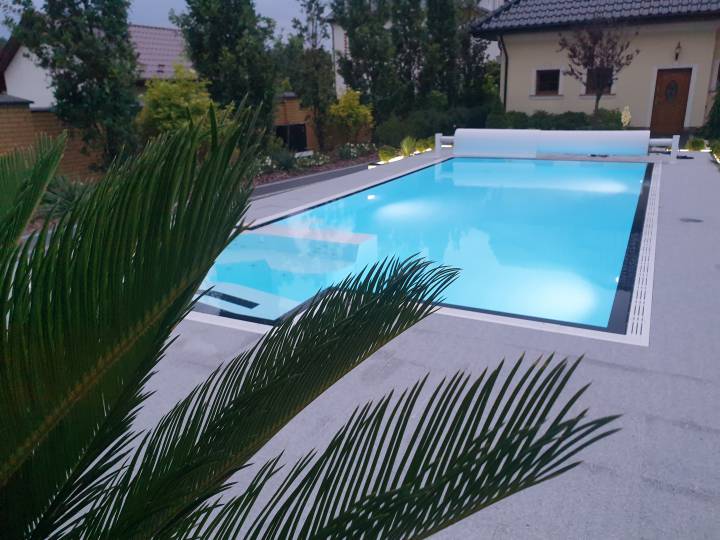 Luxury private swimming pools Luxury private swimming pools