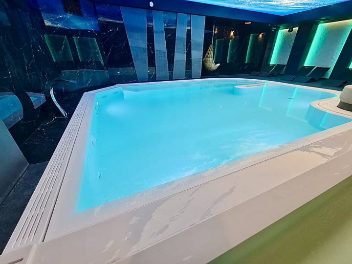 luxurious hotel swimming pools luxurious hotel swimming pools